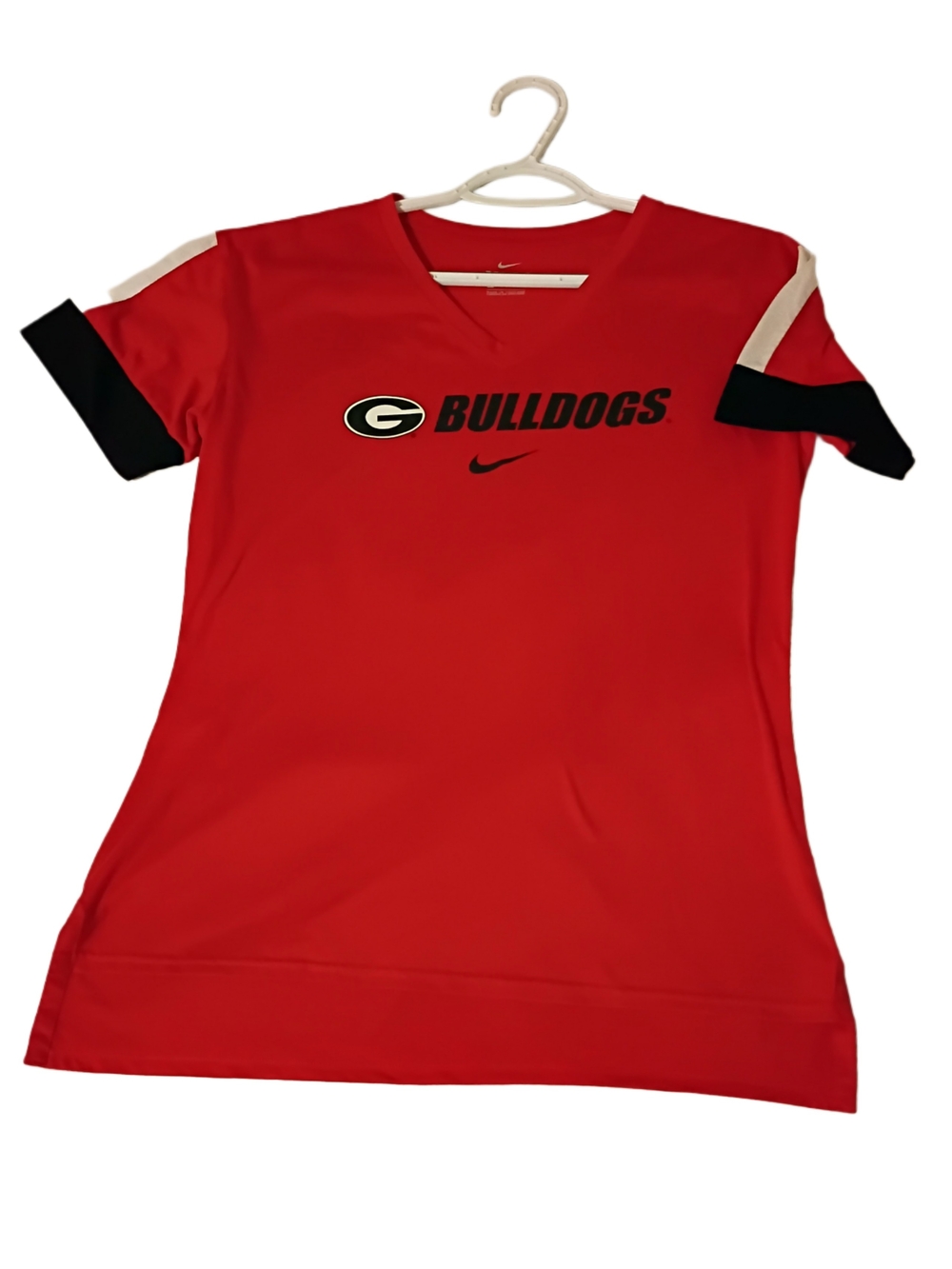 Nike Bulldogs Women's V-Neck Athletic Tee